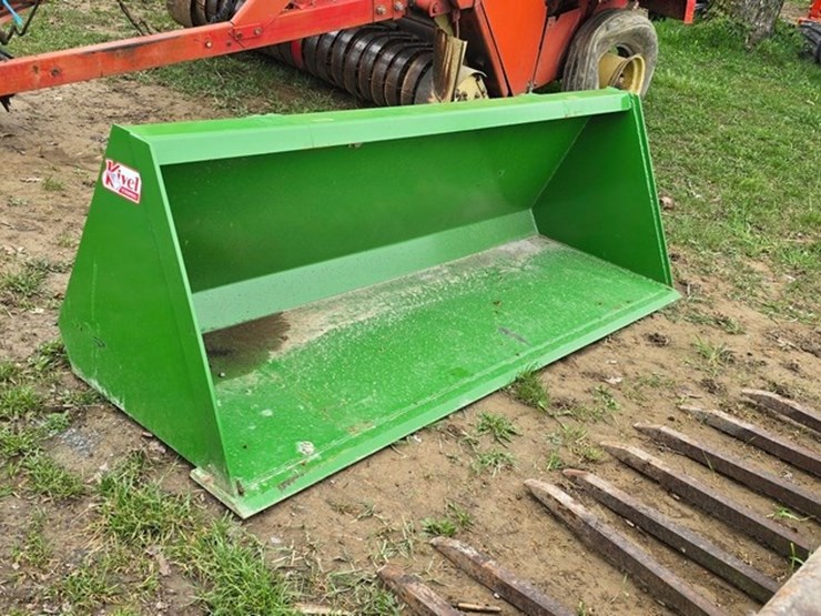 john-deere-72-image-2