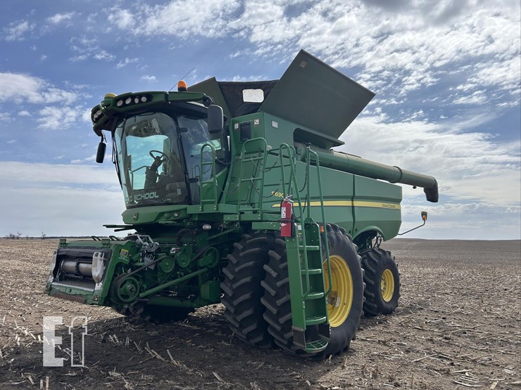 2012-john-deere-s690-image-1