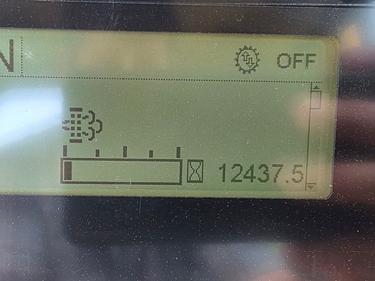 2012-caterpillar-d6t-xl-image-95