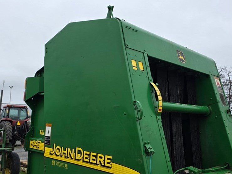john-deere-447-image-16