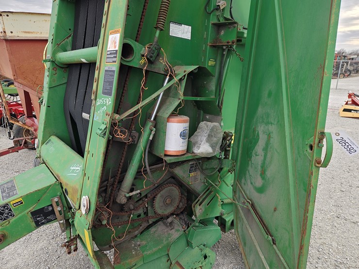 1999-john-deere-466-image-9