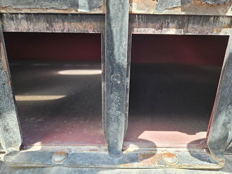 2017-j&m-375-image-9