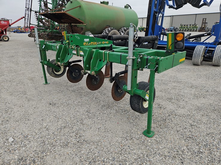 2010-great-plains-1300-image-9