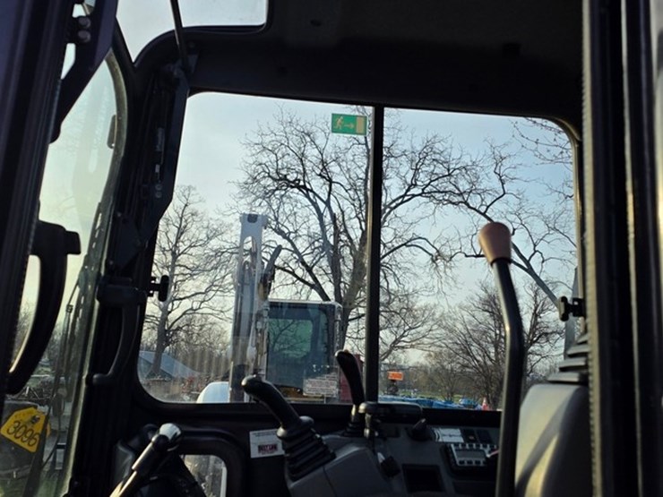 2019-bobcat-e55-image-59