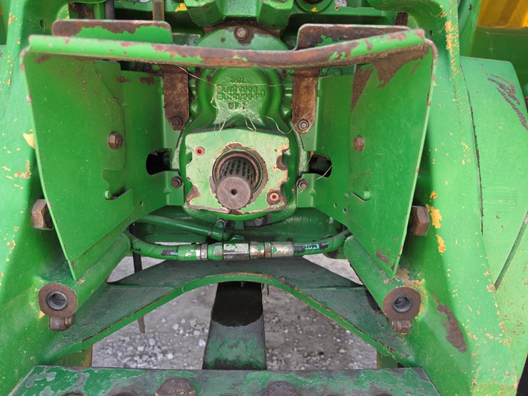 2002-john-deere-8420-image-9