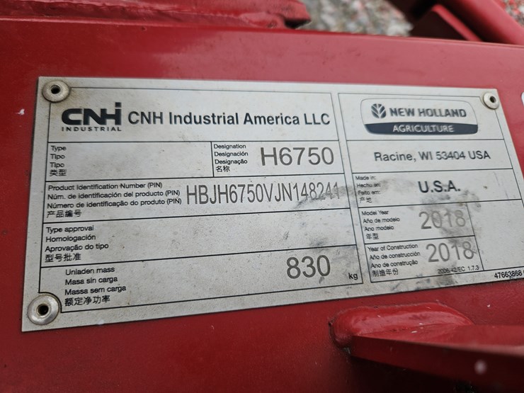 2018-new-holland-h6750-image-4