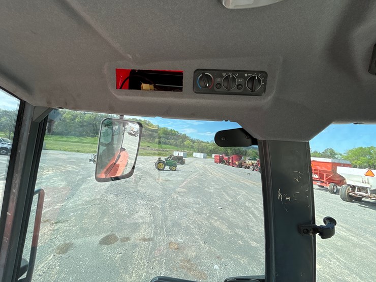 kubota-m8540-image-17