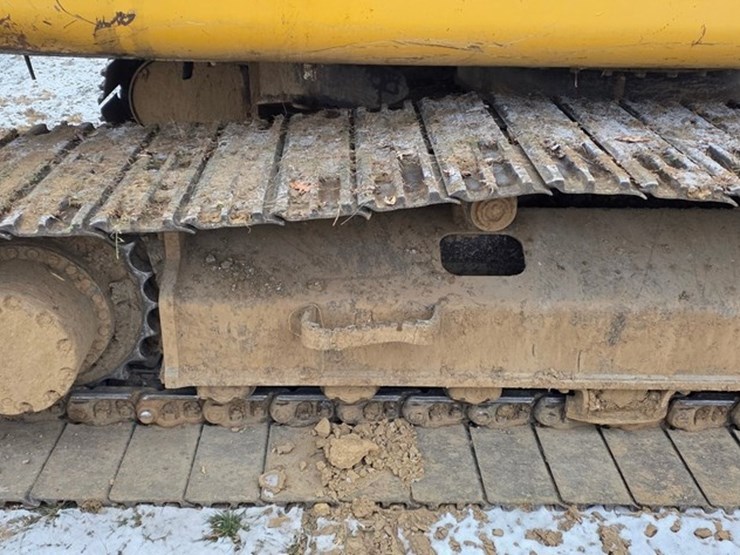 2012-deere-200d-lc-image-18