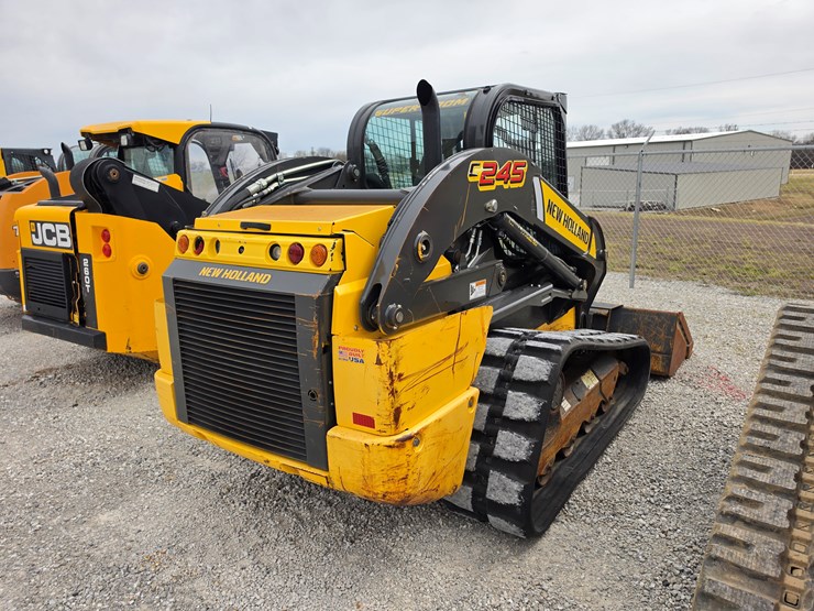 2018-new-holland-c245-image-17