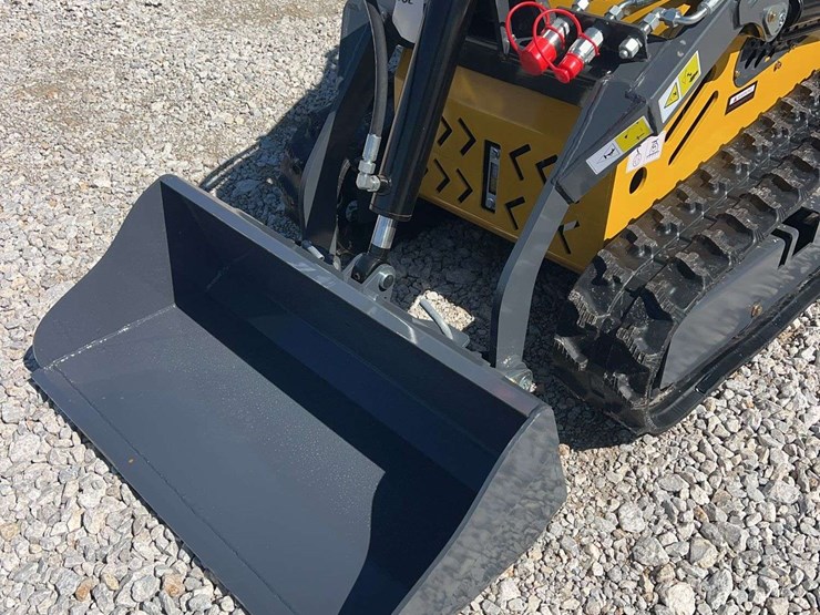 2026-sdlanch-dll60-mini-skid-steer-image-9