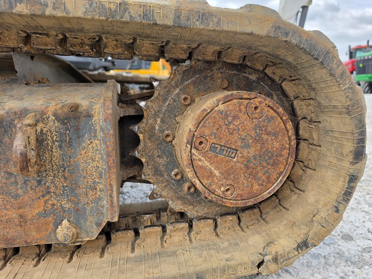 2006-case-cx36b-zts-image-14