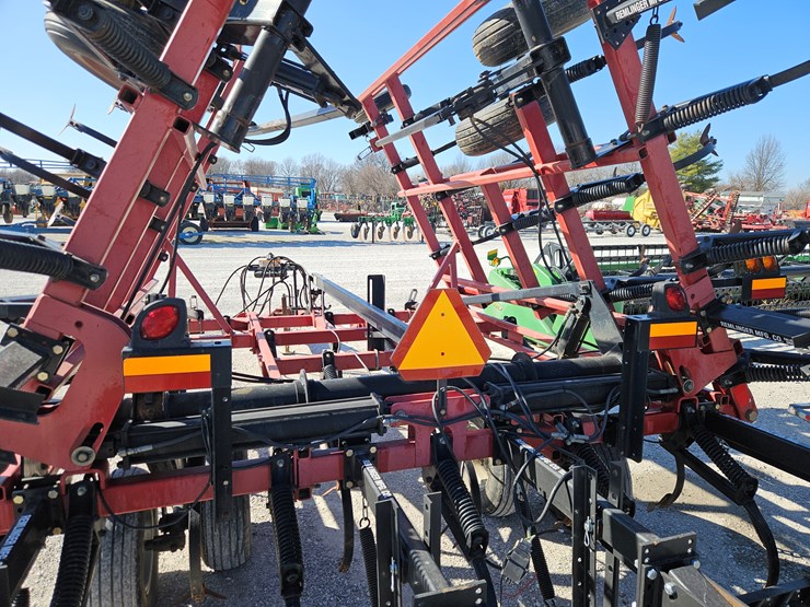 2007-case-ih-200-image-11