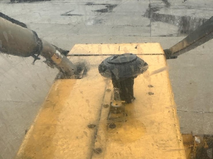 1999-deere-648-image-27