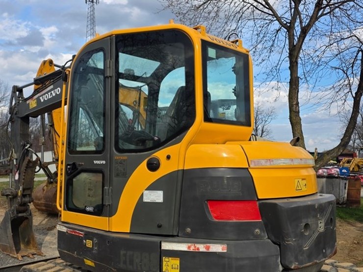 2008-volvo-ecr88-image-29