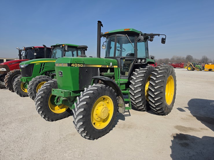 1984-john-deere-4050-image-1