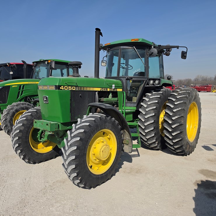 1984 JOHN DEERE 4050