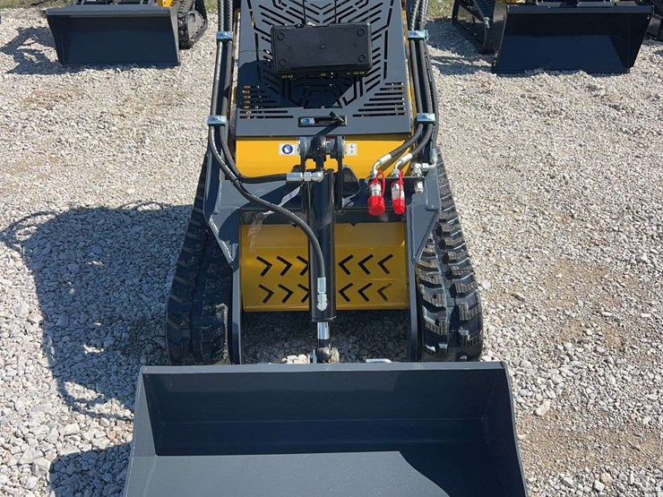2026-sdlanch-dll60-mini-skid-steer-image-2