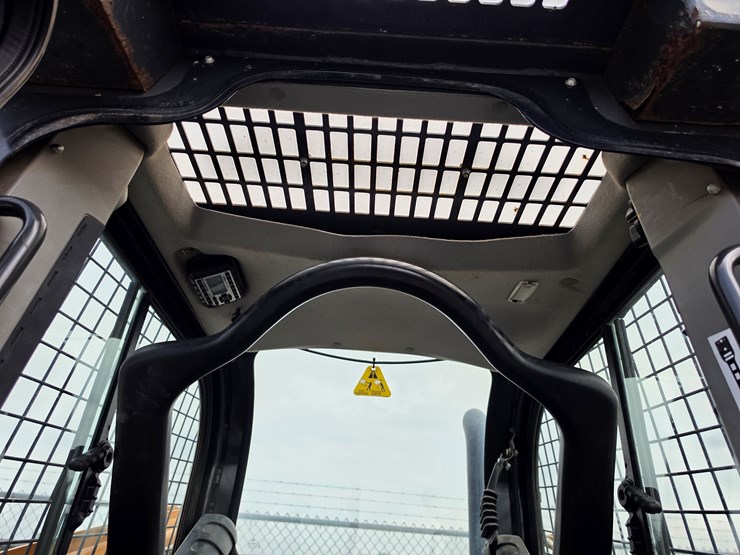 2017-case-sr175-image-8