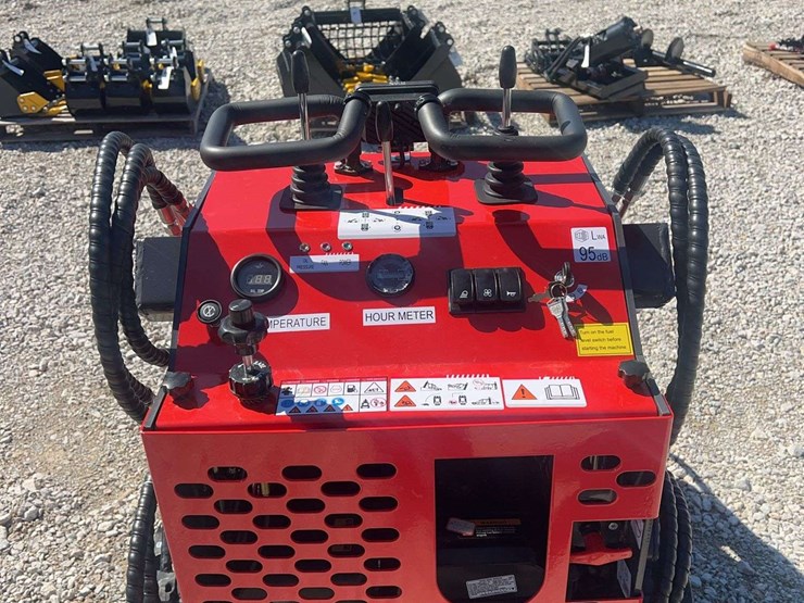 2026-agt-ysrt14-mini-skid-steer-image-12