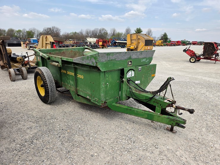john-deere-350-image-1