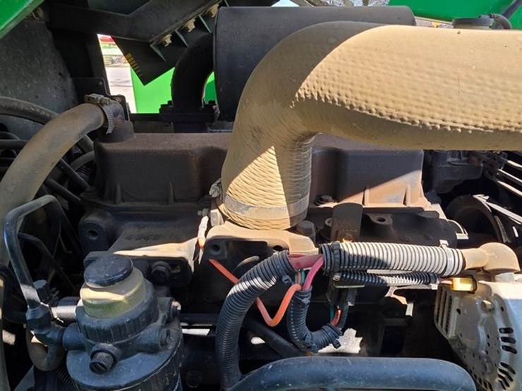 1995-john-deere-5200-image-42