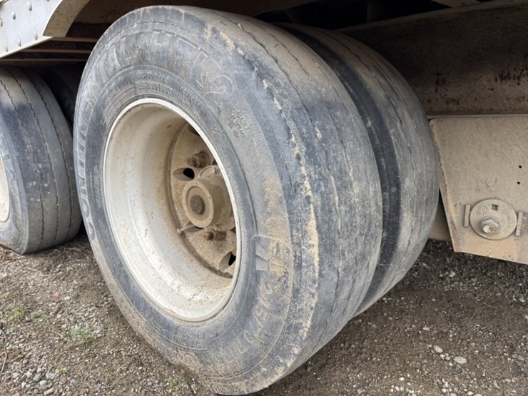 2018-wilkens-walking-floor-image-15