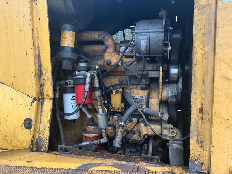 1999-deere-648-image-11