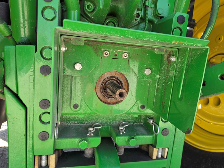 2023-john-deere-6r-130-image-19