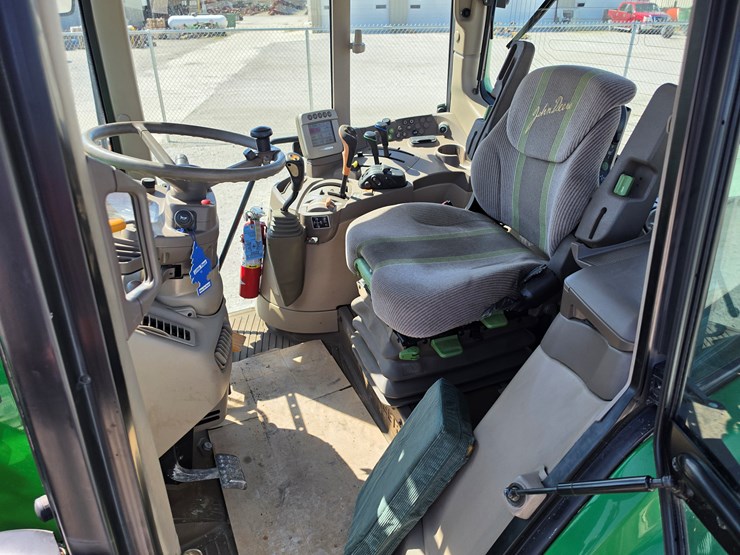 2009-john-deere-6330-image-17