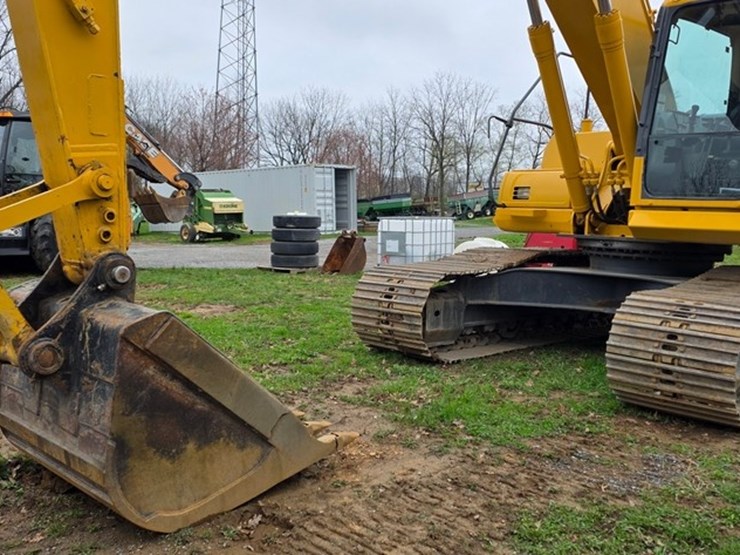 2012-komatsu-pc200-lc-8-image-51