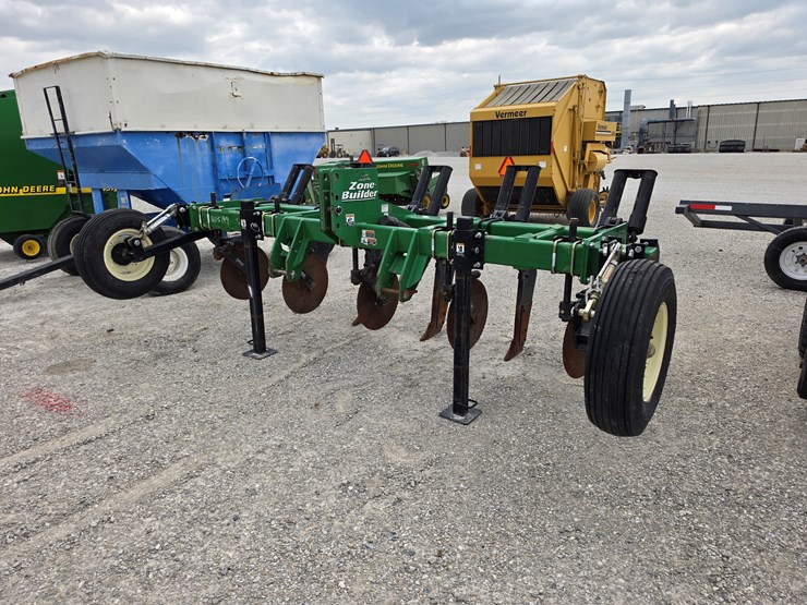 unverferth-zonebuilder-image-1