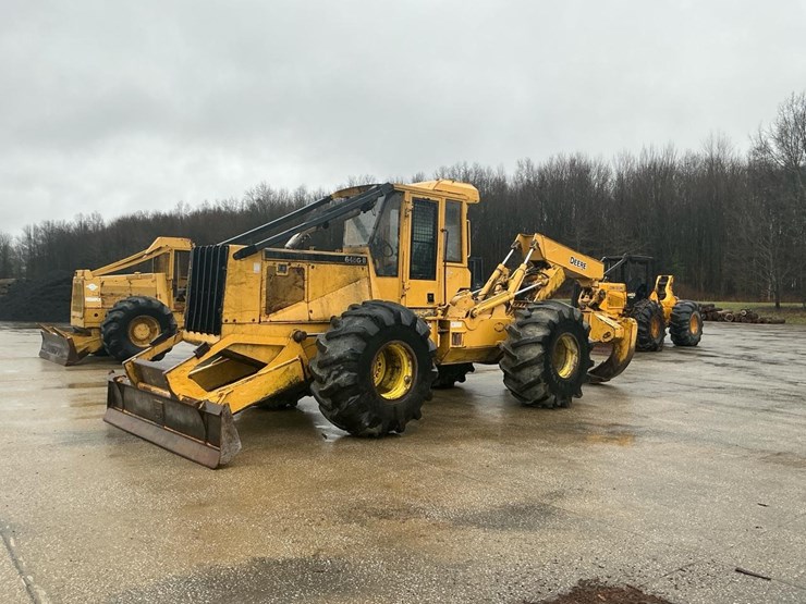 1999-deere-648-image-1