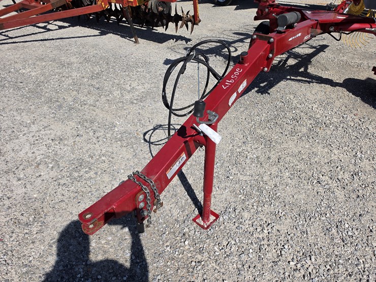 2022-new-holland-819-image-2