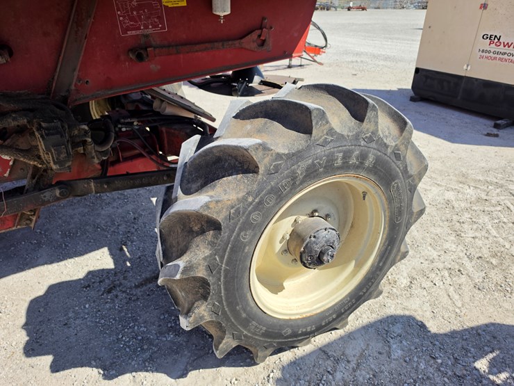 1983-international-1420-image-12