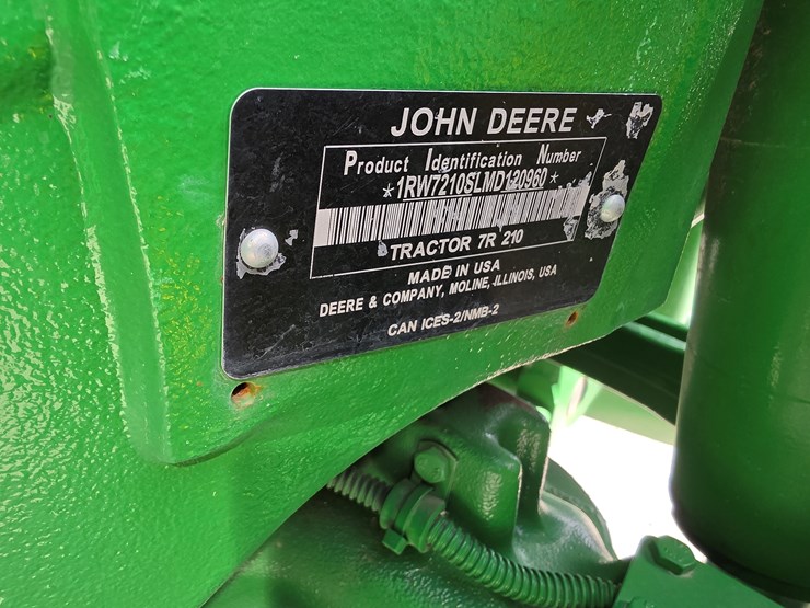 2021-john-deere-7r-210-image-5