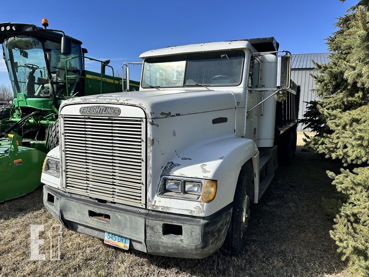 1991-freightliner-fld120-image-1