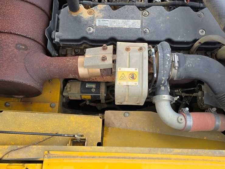 2012-komatsu-pc200-lc-8-image-65