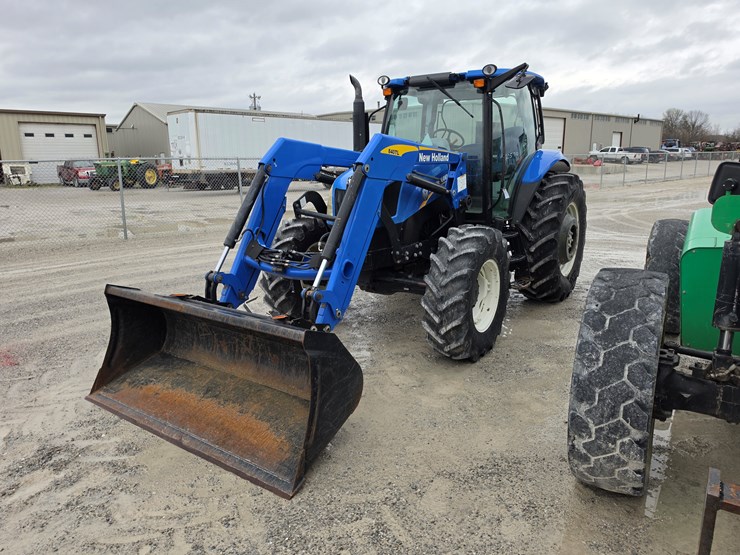 2010-new-holland-t6020-image-25