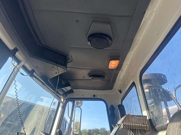 2006-autocar-xpeditor-image-25