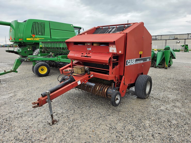 case-ih-3650-image-1