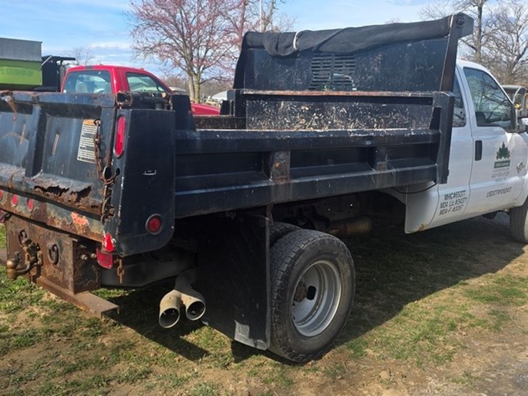 2014-ford-f350-image-3