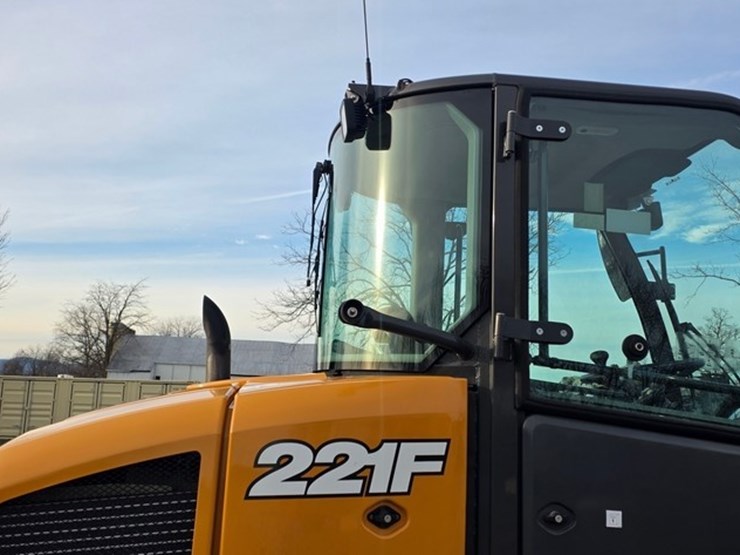 2021-case-221f-image-18