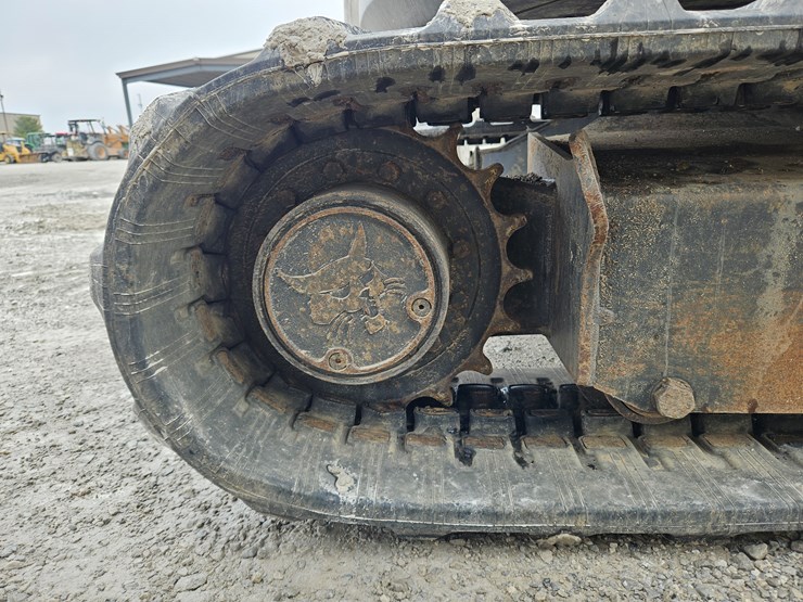 2013-bobcat-e50-image-19