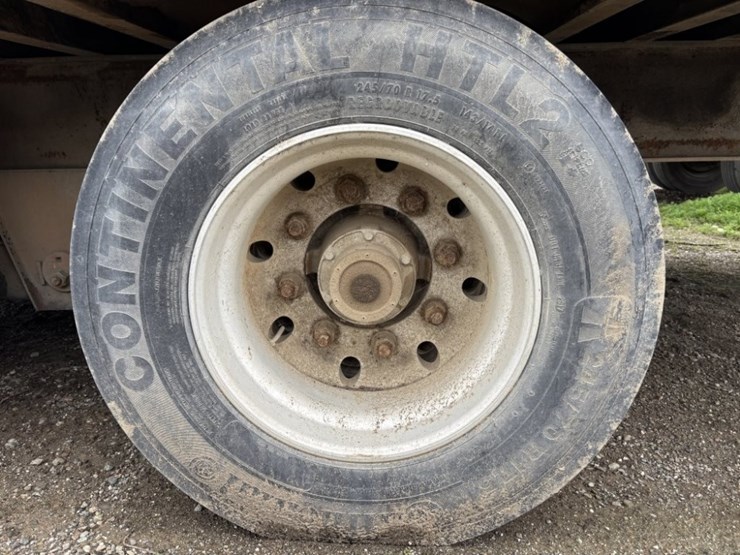 2018-wilkens-walking-floor-image-16