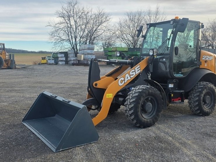 2021-case-221f-image-1