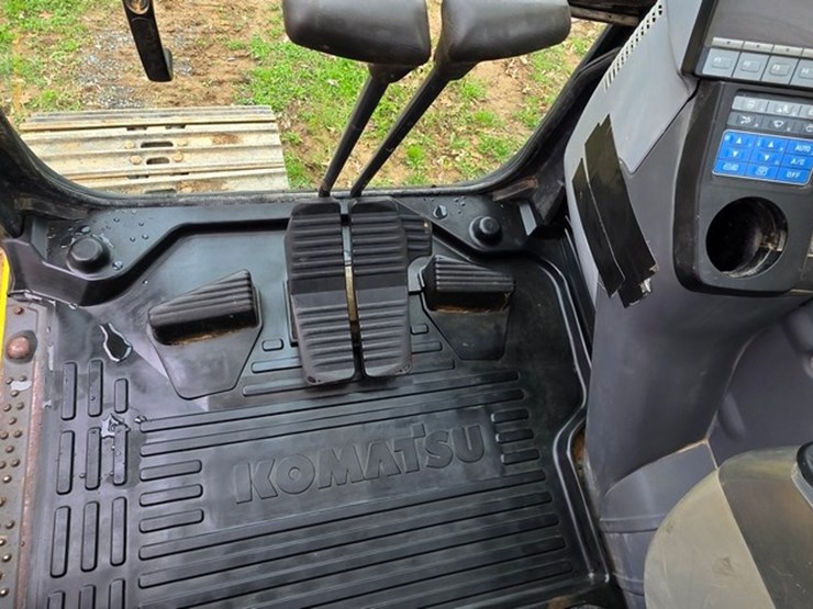 2012-komatsu-pc200-lc-8-image-77