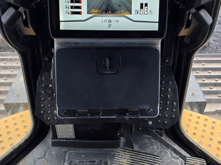 2021-caterpillar-d5-lgp-image-69