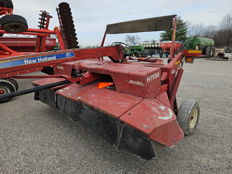 2014-new-holland-h7550-image-10