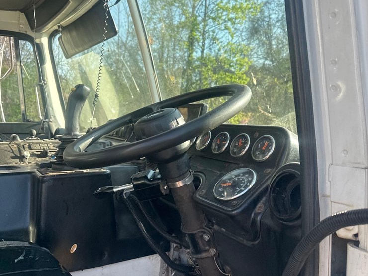 2006-autocar-xpeditor-image-27