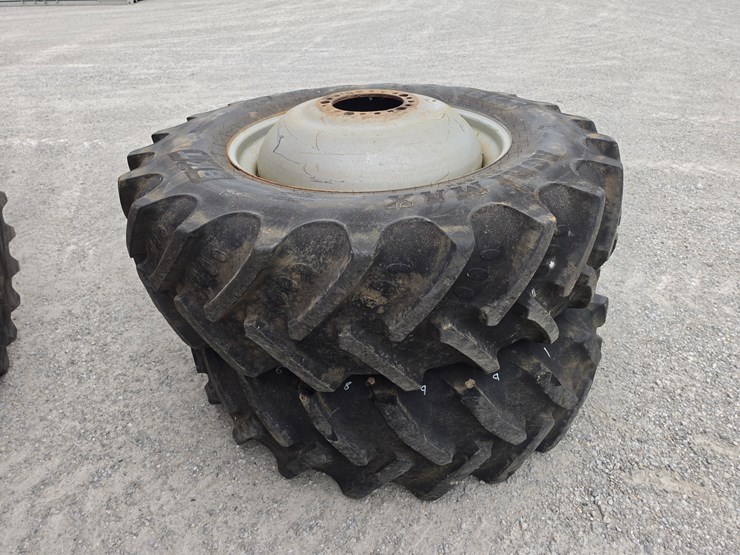 2013-case-ih-8230-image-29